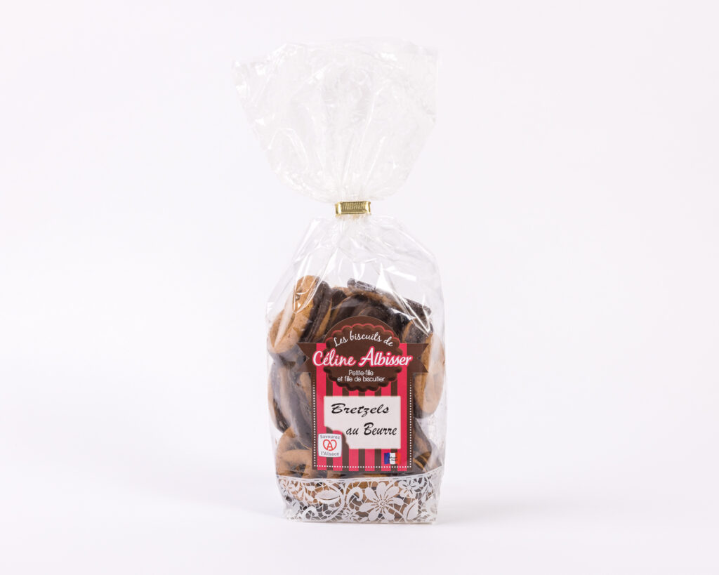 BRETZEL-DEMI-ENROBES-DE-CHOCOLAT-NOIR-BRETZELS