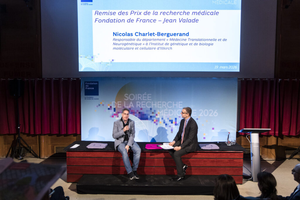 Nicolas Charlet-Berguerand lors de la remise du Prix à Paris